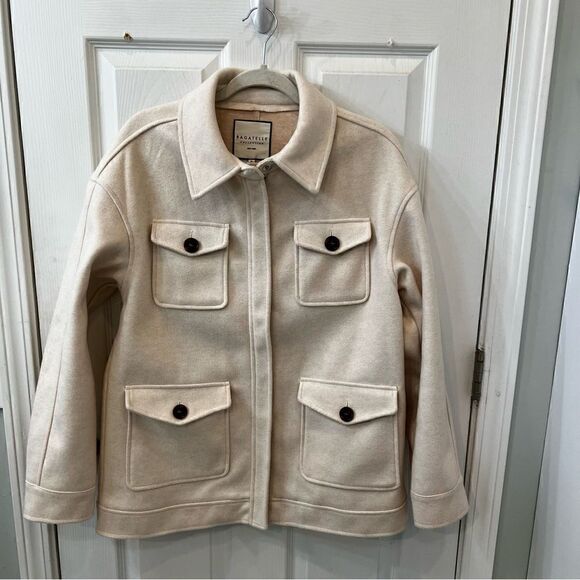 Bagatelle Collection Utility coat with 4 pockets in cream- NWOT - Picture 2 of 11